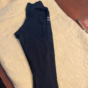 Virus Compression Trainers 3/4 Length